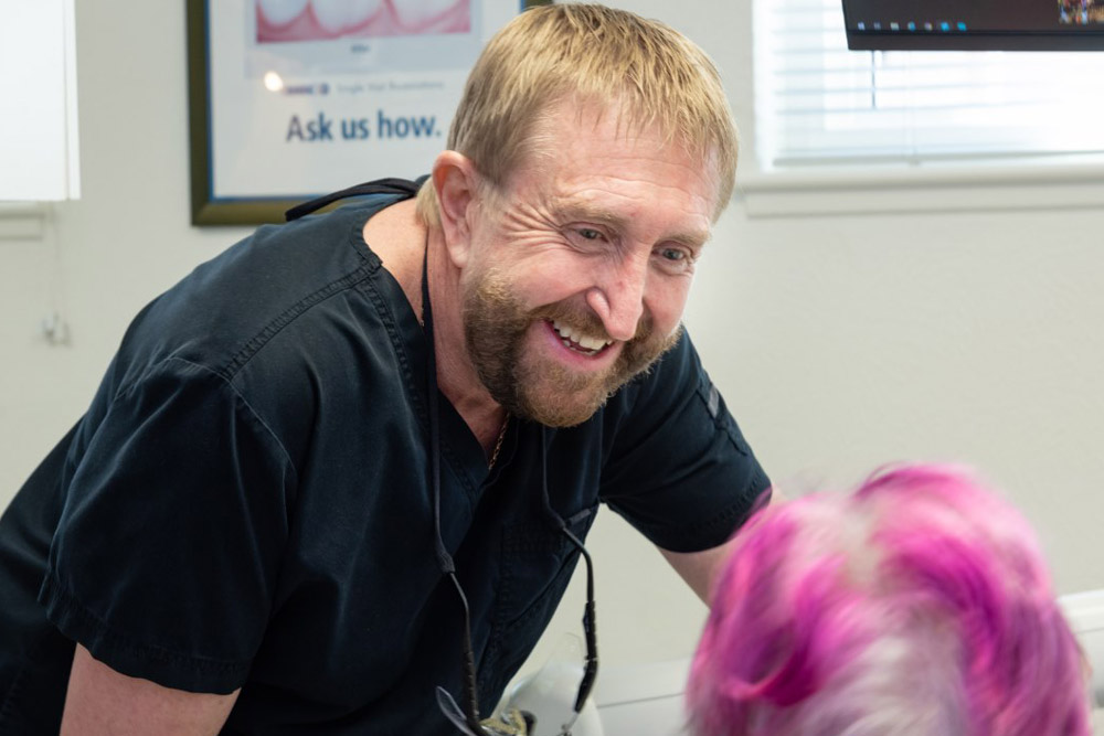 Dr. Craig T Steichen Talking To A Patient